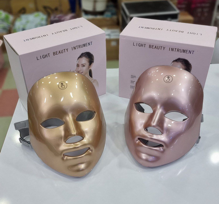 ماسک ال ای دی نقابی وشارژی مدل 7نور