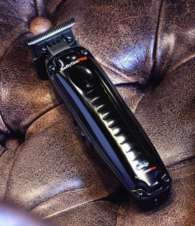 ماشین اصلاح خط زن بابلیس