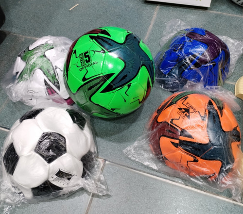 توپ فوتبال آفیکال